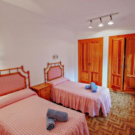 El Portet - Beachfront Holiday Home With Private Pool In 莫莱拉 外观 照片